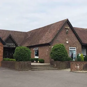 Golf Club House Free Multi Space Parking Bath